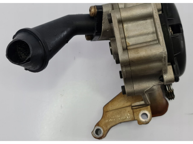 Čerpadlo oleje 03C105AG Volkswagen Touran I