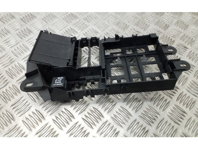 Pojistková skříňka 4F0971845 Audi A6 S6 C6 4F 2006