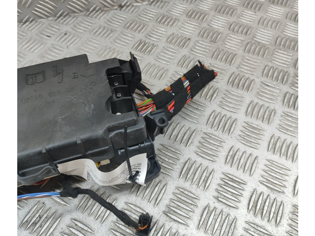 Блок предохранителей A2469067200, A2465400140 Mercedes-Benz A W176