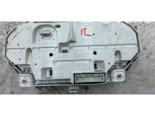 Панель приборов Daihatsu Sirion