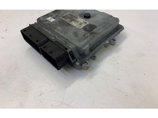 Блок управления двигателя 31303095AC   Volvo V70