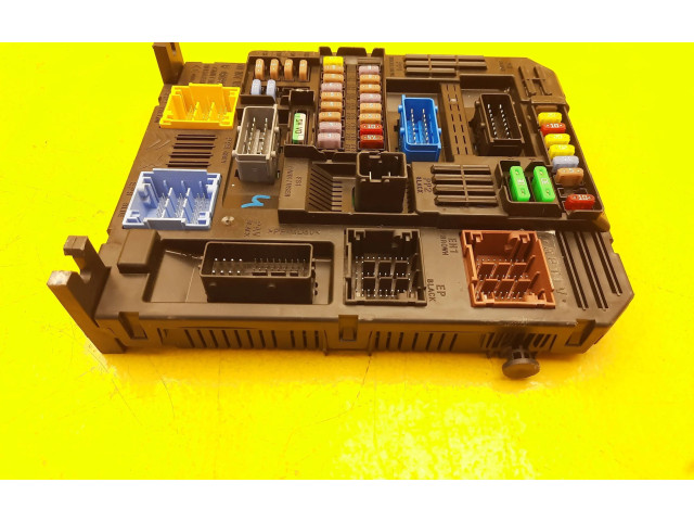 Блок предохранителей  9853735880, 9853735880   Peugeot 2008 II    