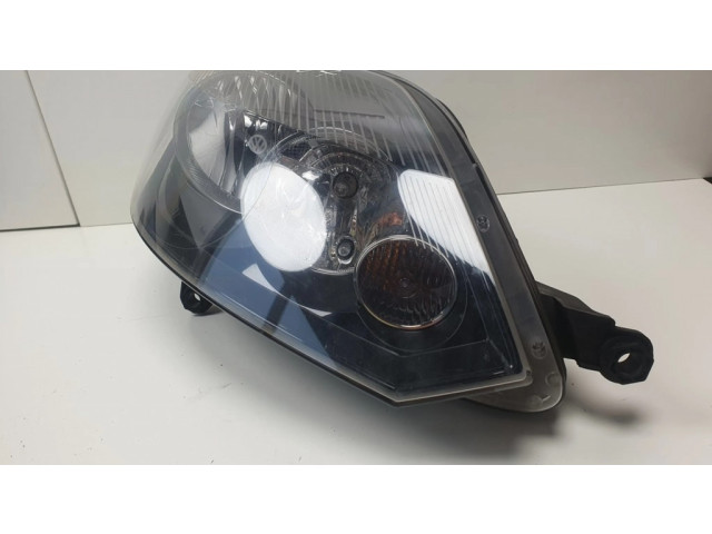 Передняя фара