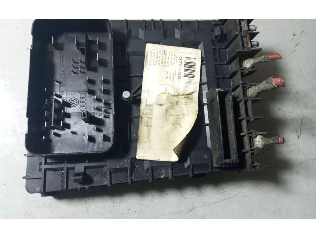 Блок предохранителей 1K0937125A, 017183071 Skoda Octavia Mk2 (1Z)