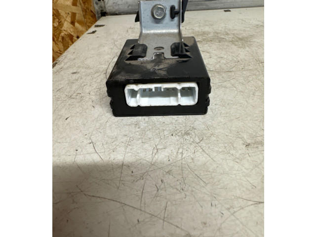 Блок управления 8865002390, MB2772000631 Toyota Corolla Verso E121