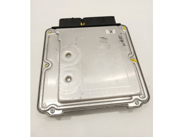 Řídící jednotka 03G906016HN, 0281012272 Volkswagen Caddy 2007