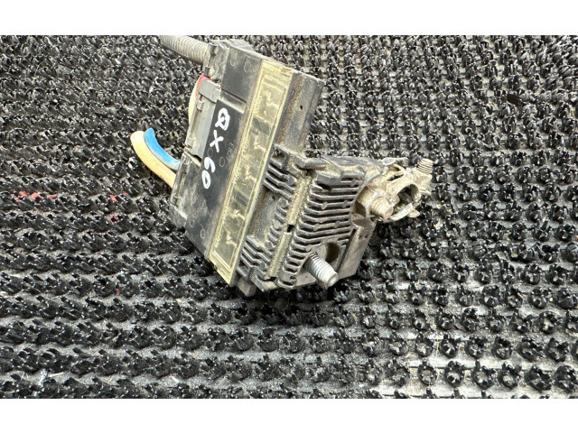 Pojistková skříňka Infiniti QX60 L50 2014