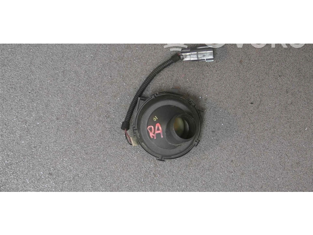 Вентилятор радиатора         Volvo V70 