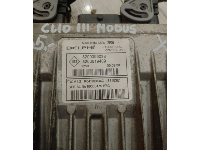 Блок управления двигателем Блок управления 8200399038   Renault Clio III