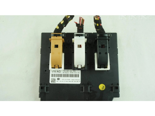 Блок комфорта 1K0937087AG, 5DK00966509 Skoda Superb B6 (3T)