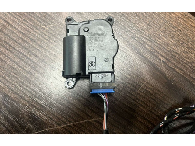 Блок управления климат-контролем 5Q0907511A, 5Q0907511A   Volkswagen PASSAT B8 USA