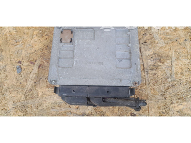 Блок управления 03D906033C   Skoda Fabia Mk1 (6Y)