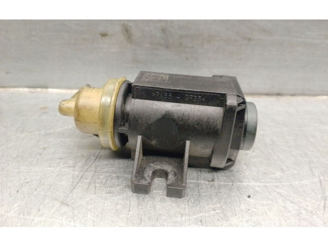 Вторичный воздушный насос Skoda Rapid (NH) 2012 - 2019 года 1K0906627B, 4011464A