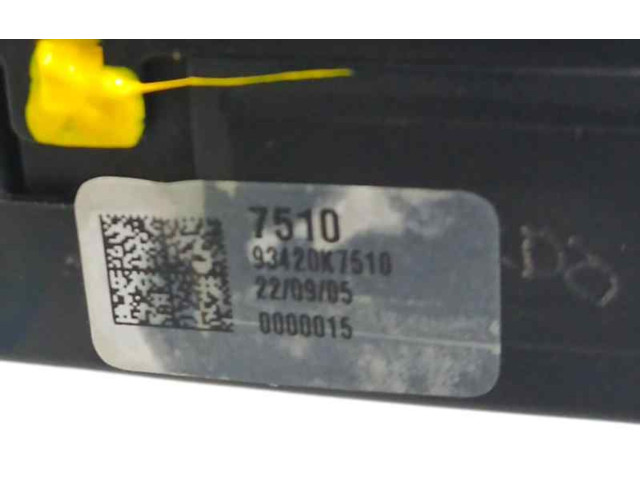 Ручка стеклоочистителей 93420K7510   Hyundai i10