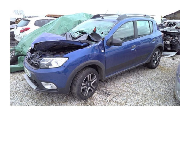 Блок предохранителей 284B14267R, 284B14267R Dacia Sandero