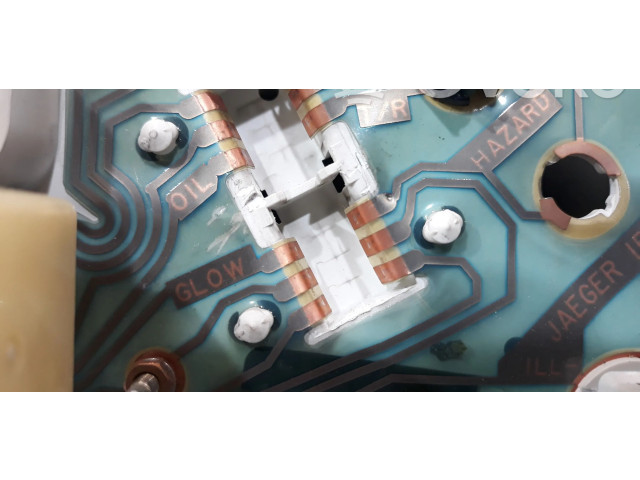 Панель приборов 19663701, 248117C010 Nissan Vanette