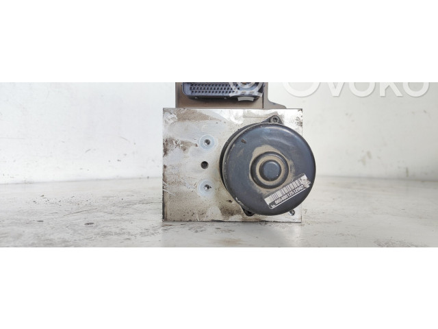 Блок АБС 8634413   Volvo  S80  1999 - 2003 года