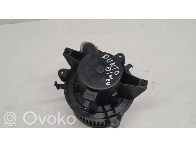 Вентилятор печки    141730600, 188AEAAAT025   Fiat Punto (188)