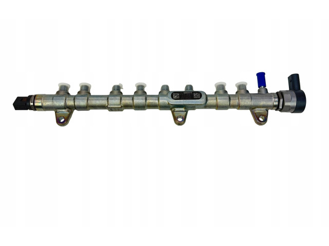 Vstřikovací lišta 13538571569, 0445216051 BMW 5 G30 G31