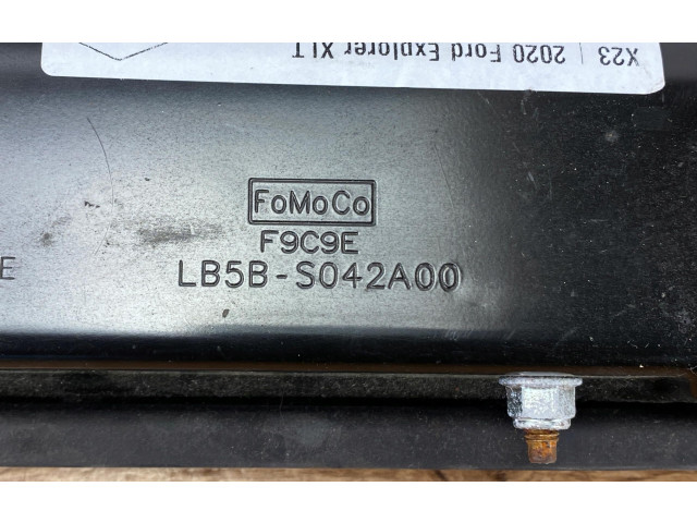 Подушка безопасности для колен LB5B-S042A00-AE   Ford Explorer VI