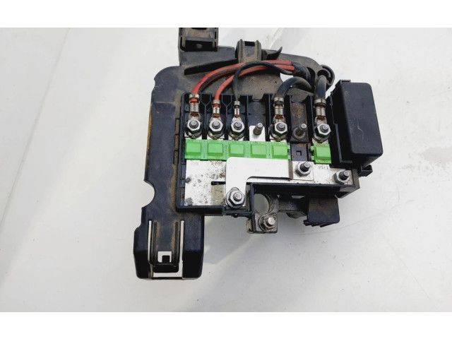 Блок предохранителей 6R0915345E Skoda Fabia Mk2 (5J)