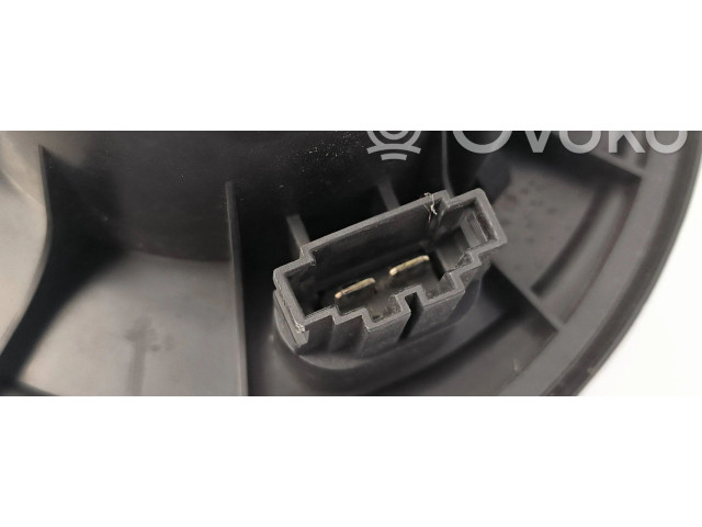 Вентилятор печки Volkswagen Caddy