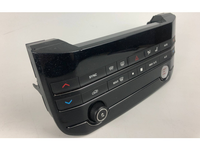 Блок управления климат-контролем GX6318C858HD Jaguar XE