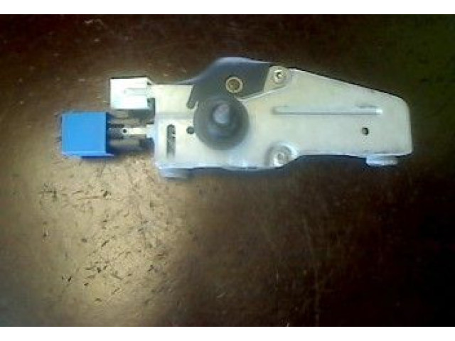 Моторчик заднего дворника     Peugeot 406