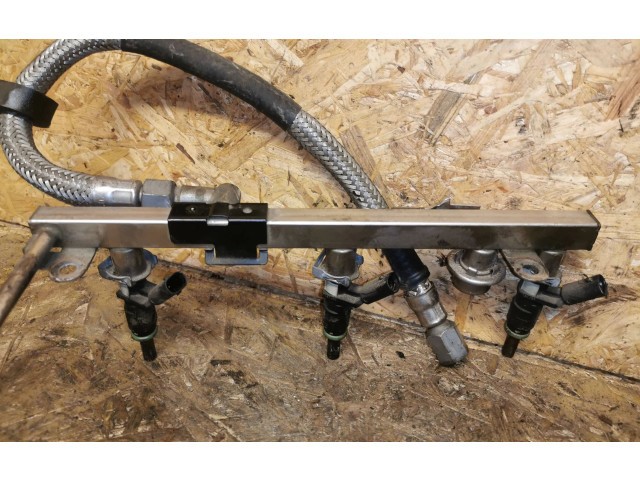 Магистральная трубка топлива A2720700995   Mercedes-Benz C W203   