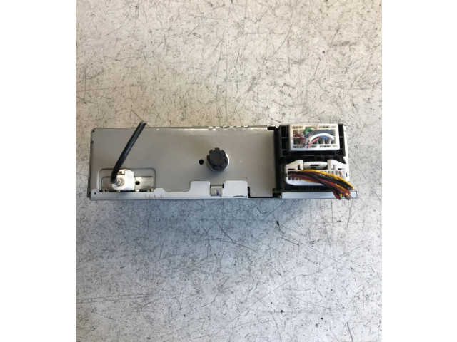 Pojistková skříňka Радио/ проигрыватель / навигация A4539006502 Smart ForFour II W453 2017