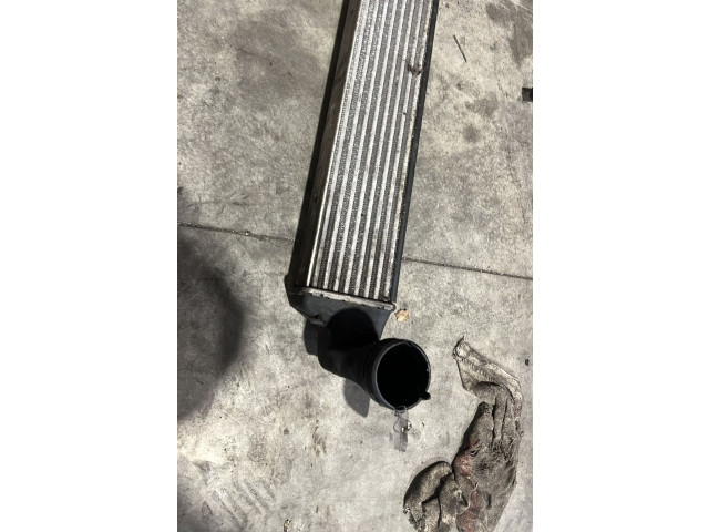 Интеркулер  17517793370   BMW X3 E83 