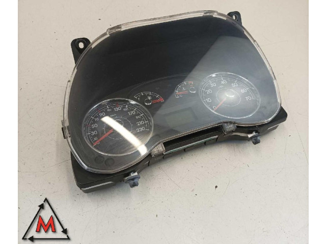 Панель приборов 51908709 Fiat Grande Punto