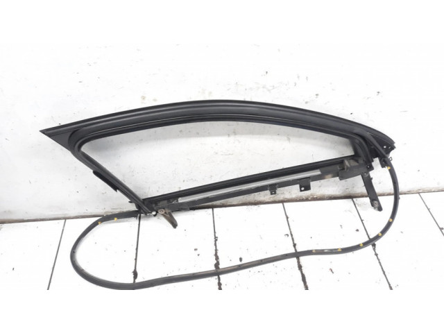 Передняя рамка дверного стекла