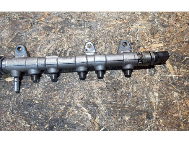 Топливная рампа 0445214371 Mini Cooper Countryman F60