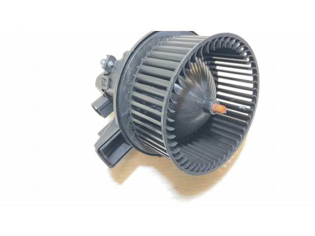 Вентилятор печки    4M2820021, CZ998010   Audi Q5 SQ5