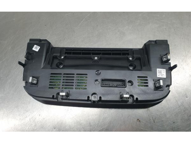 Блок управления климат-контролем GX7318C858LF   Jaguar XE