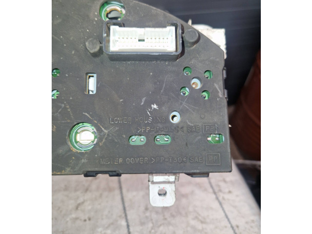 Přístrojová deska  Nissan Navara D22 2003   