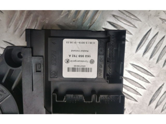 Передний двигатель механизма для подъема окон