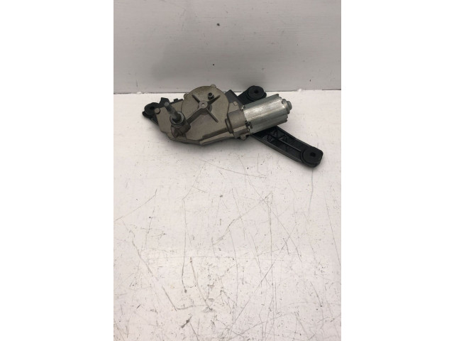 Двигатель стеклоочистителя заднего стекла