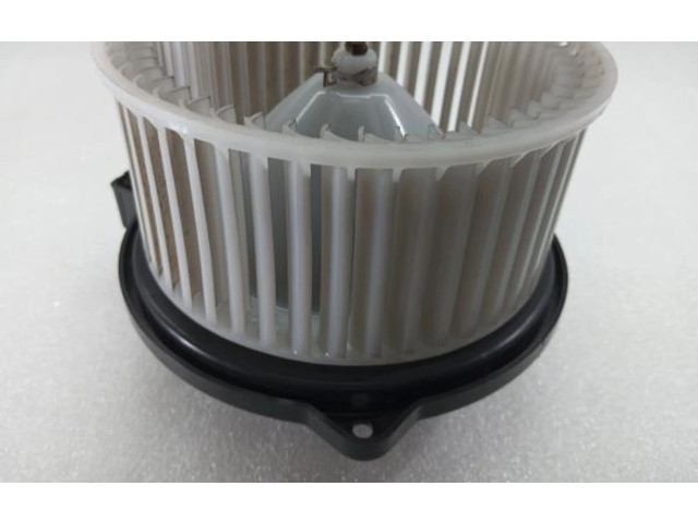 Вентилятор печки    HB111BJS703, 8727001530   Mazda 3 III