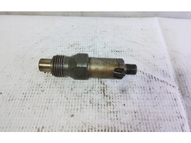 Форсунка LCR6735401D    Mitsubishi Carisma   