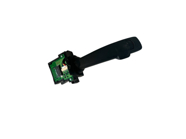 Ручка стеклоочистителей 31394008 Volvo V70