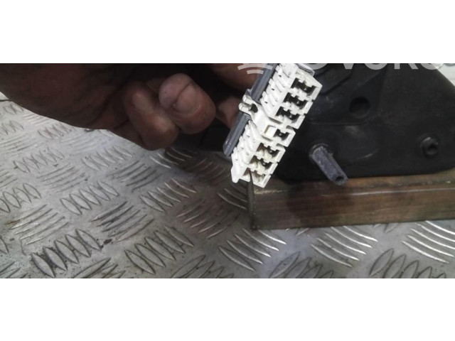 Зеркало электрическое        Peugeot 406  1996 - 1999 года   