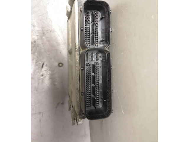 Блок управления двигателем Блок управления 13300473, 13250504   Opel Astra J