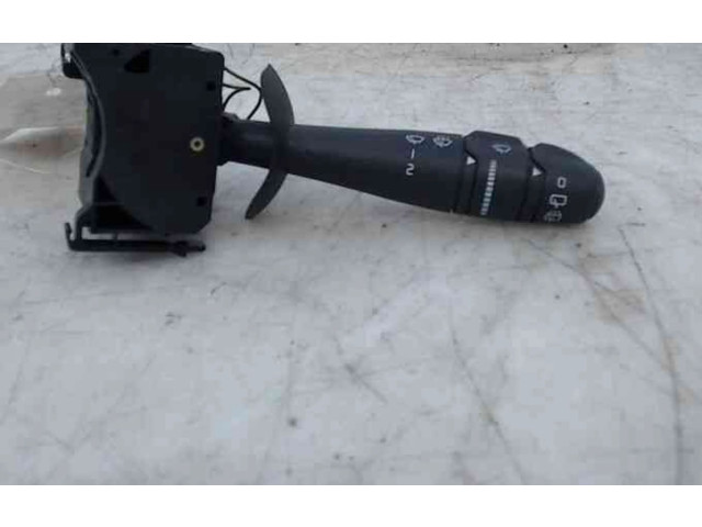 Ручка стеклоочистителей 7701048915, 7701048915 Renault Twingo II