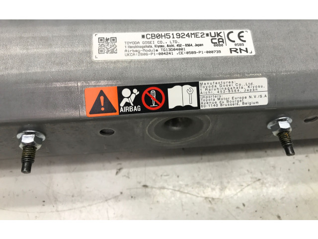 Подушка безопасности для колен TG13D04001, CB0H51924ME2 Lexus LBX