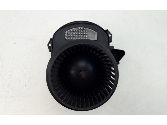 Вентилятор печки    2469064200, 2469064200   Mercedes-Benz GLA W156