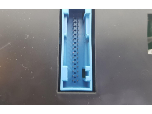 Панель приборов 8U0920940M, 8U0920940M Audi Q3 8U