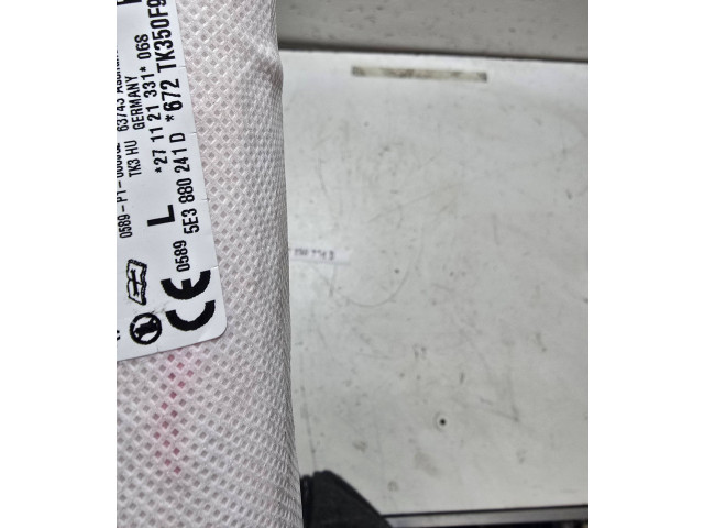 Подушка безопасности в сиденье 5e3880241d   Skoda Octavia Mk4