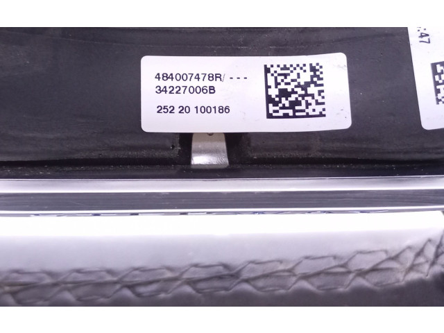 Руль Dacia Sandero 2008 - 2012 года 484007478R, 34227006B